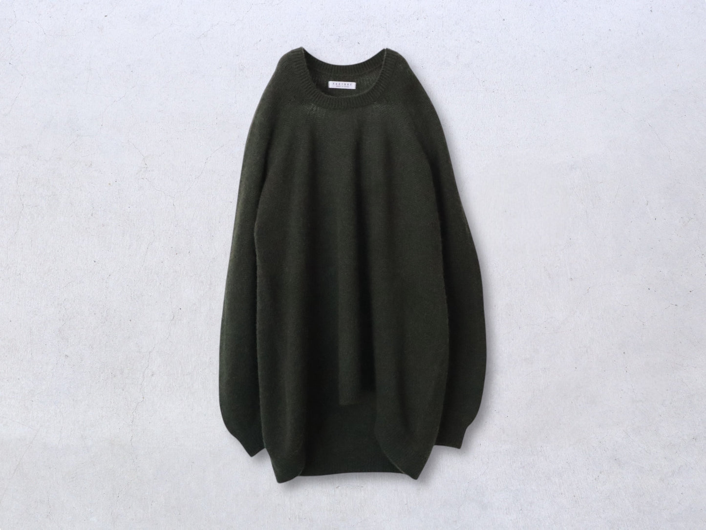 ベビーキャメル カーブセーター