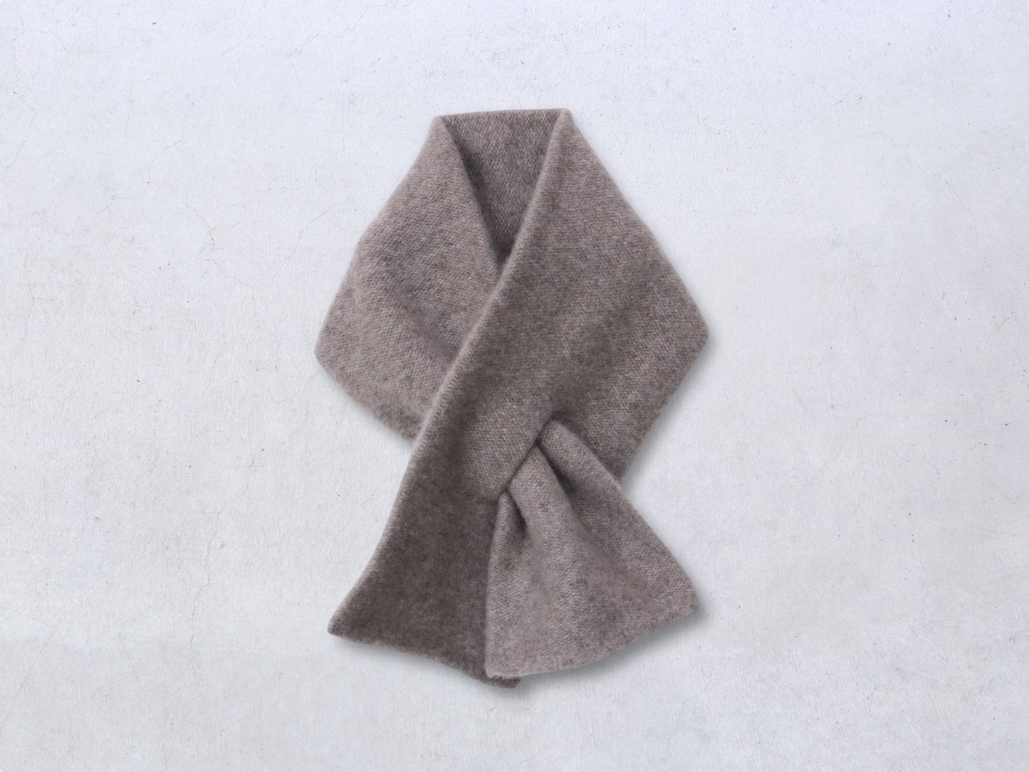 ヤク ショートマフラー