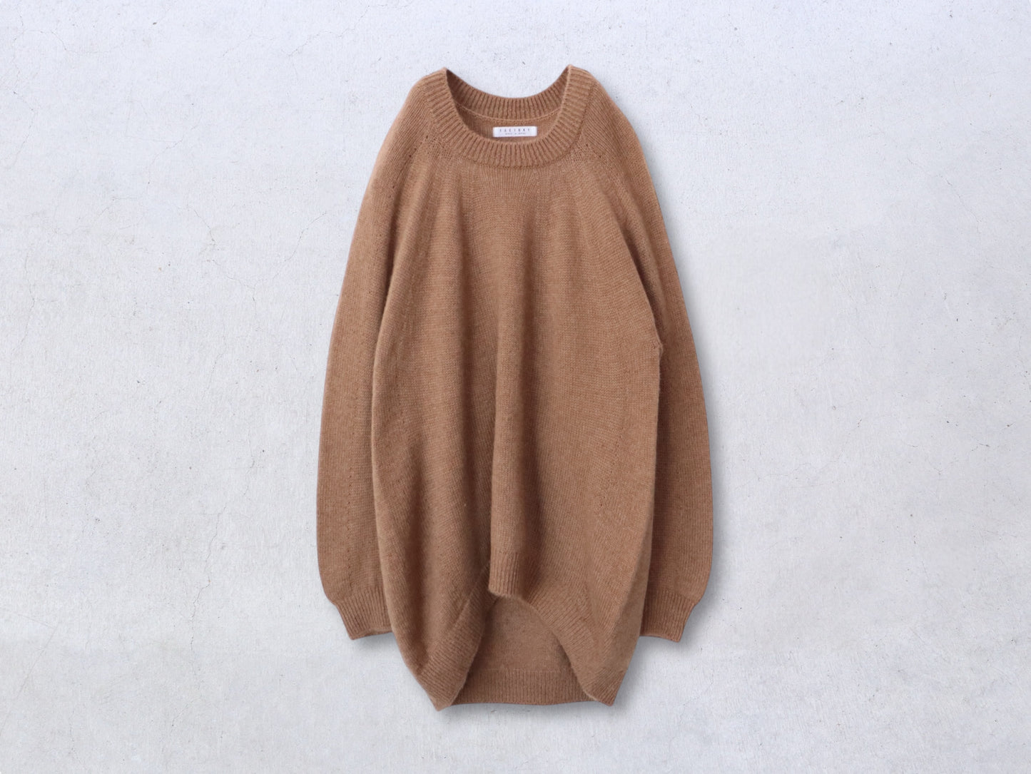 ベビーキャメル カーブセーター