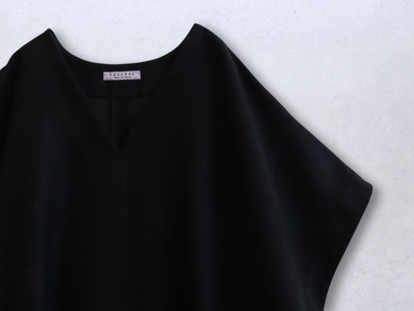 綿ウール朱子織 ポンチョワンピース