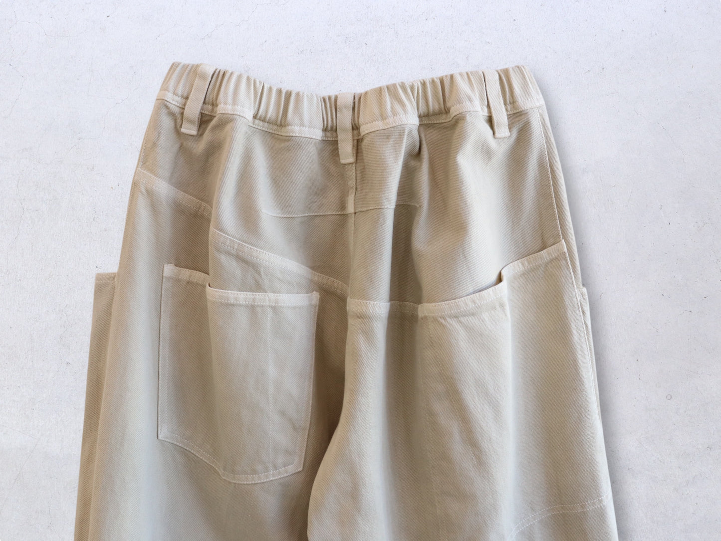 【NEW】綿デニム ロールアップパンツ