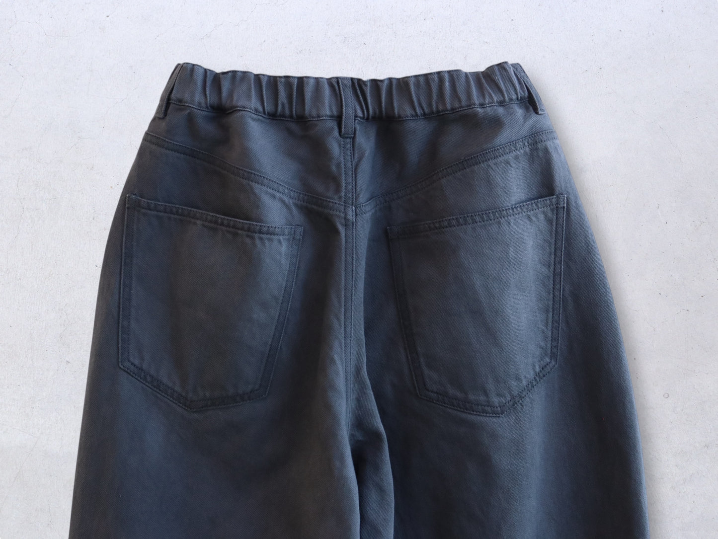 【NEW】綿デニム オーバータックパンツ