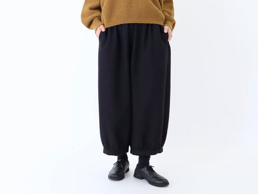 23AW｜P-04｜強燃ウール ヘムバルーン Pants〈COZY〉